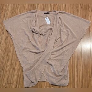 💚 NWT Colleen Lopez Sheer Beige Top